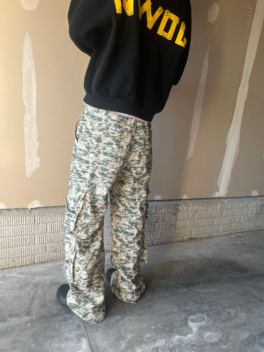 Digital Camo Cargo Pant